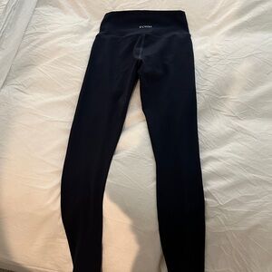 FORM navy blue leggings size XS